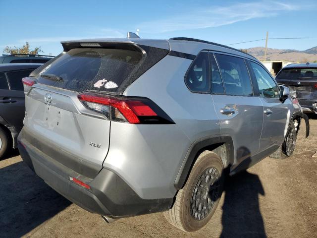 Image 3 of 2020 TOYOTA RAV4 XLE 2020 with VIN 2T3W1RFV7LW074725