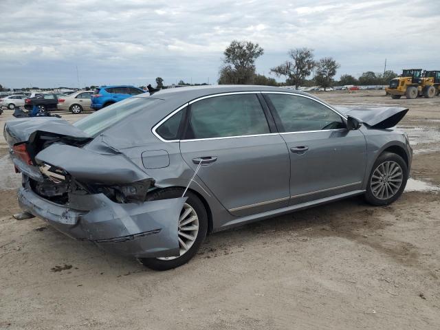 Изображение 3 2017 VOLKSWAGEN PASSAT SE 2017 с VIN 1VWBT7A35HC040485