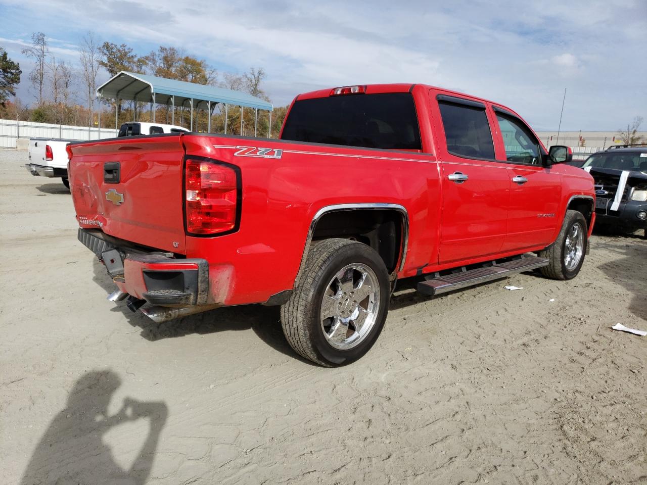 Изображение 3 2017 CHEVROLET SILVERADO K1500 LT 2017 с VIN 3GCUKREC2HG414911