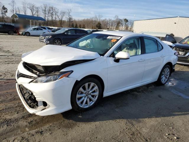 Obraz 1 z 2019 TOYOTA CAMRY L 2019 z VIN 4T1B11HK3KU183984