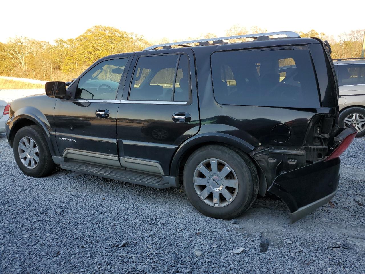Изображение 2 2004 LINCOLN NAVIGATOR  2004 с VIN 5LMFU27R44LJ22727