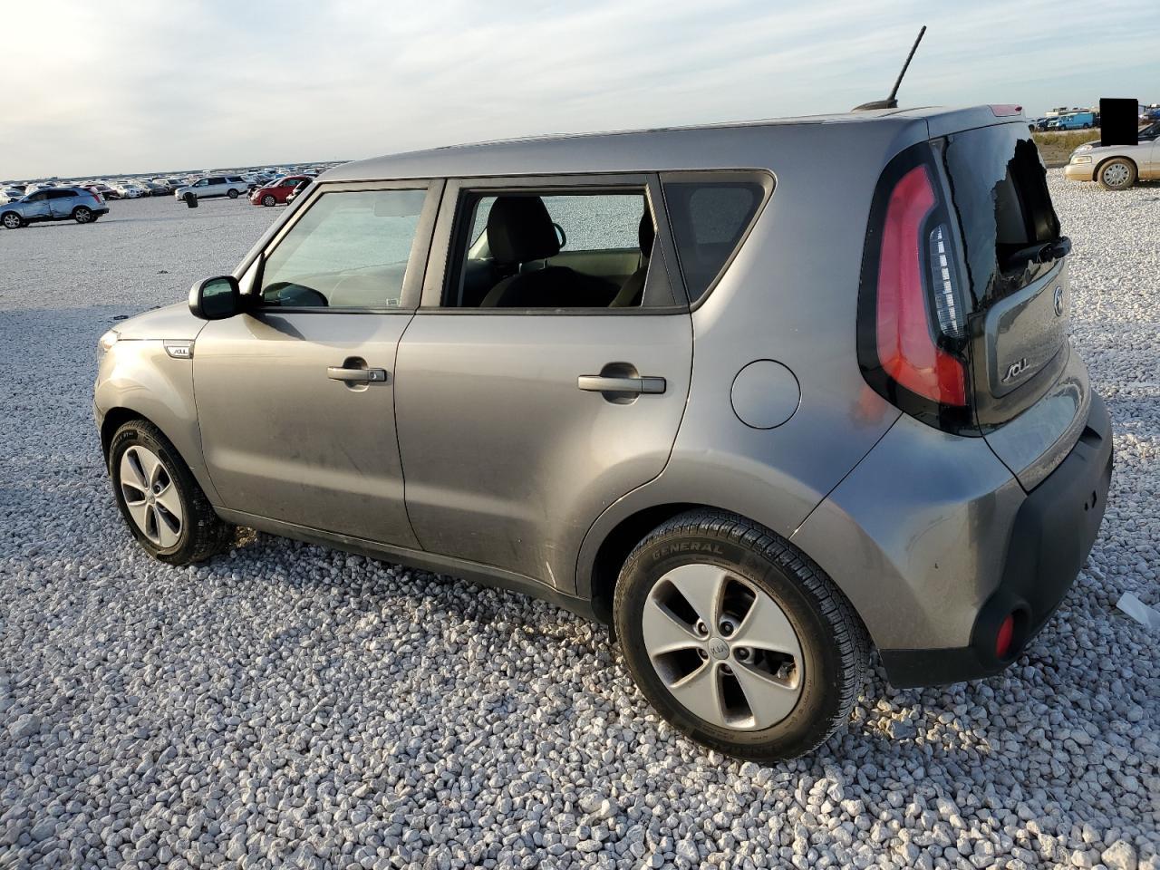 Image 2 of 2016 KIA SOUL  2016 with VIN KNDJN2A28G7326115