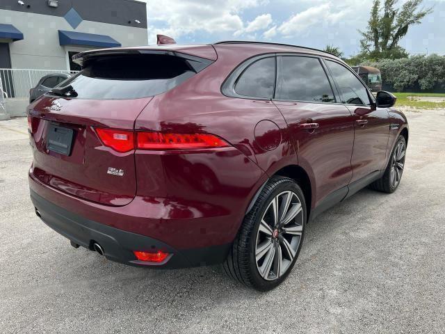 Изображение 3 2017 JAGUAR F-PACE PRESTIGE 2017 с VIN SADCK2BV2HA077734