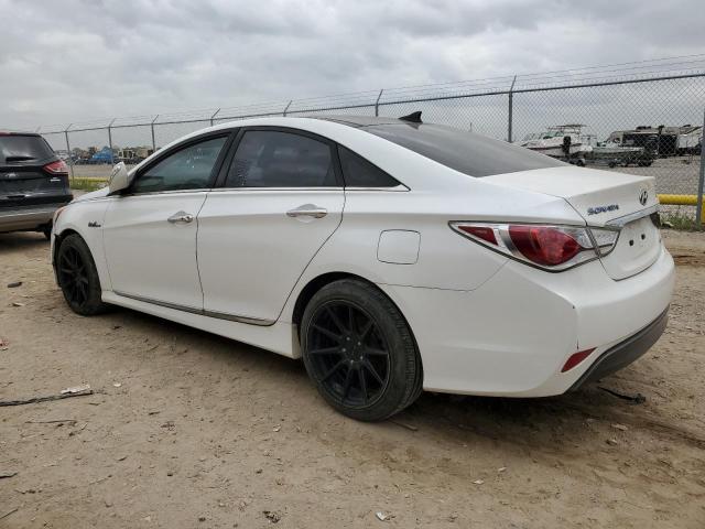 Image 2 of 2015 HYUNDAI SONATA HYBRID 2015 with VIN KMHEC4A44FA128603