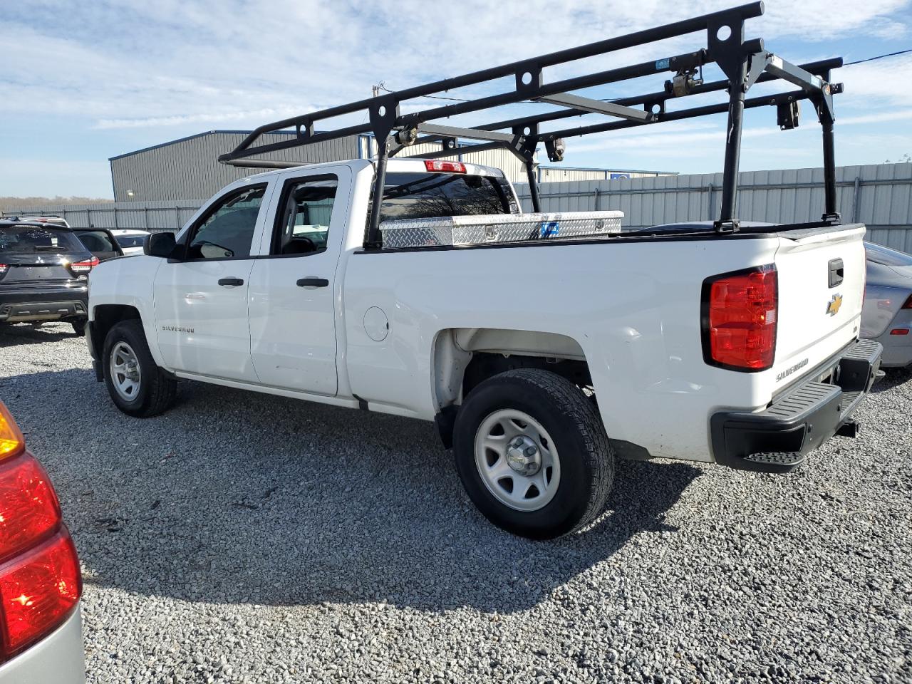 Image 2 of 2019 CHEVROLET SILVERADO LD C1500 2019 with VIN 2GCRCNEC9K1109501