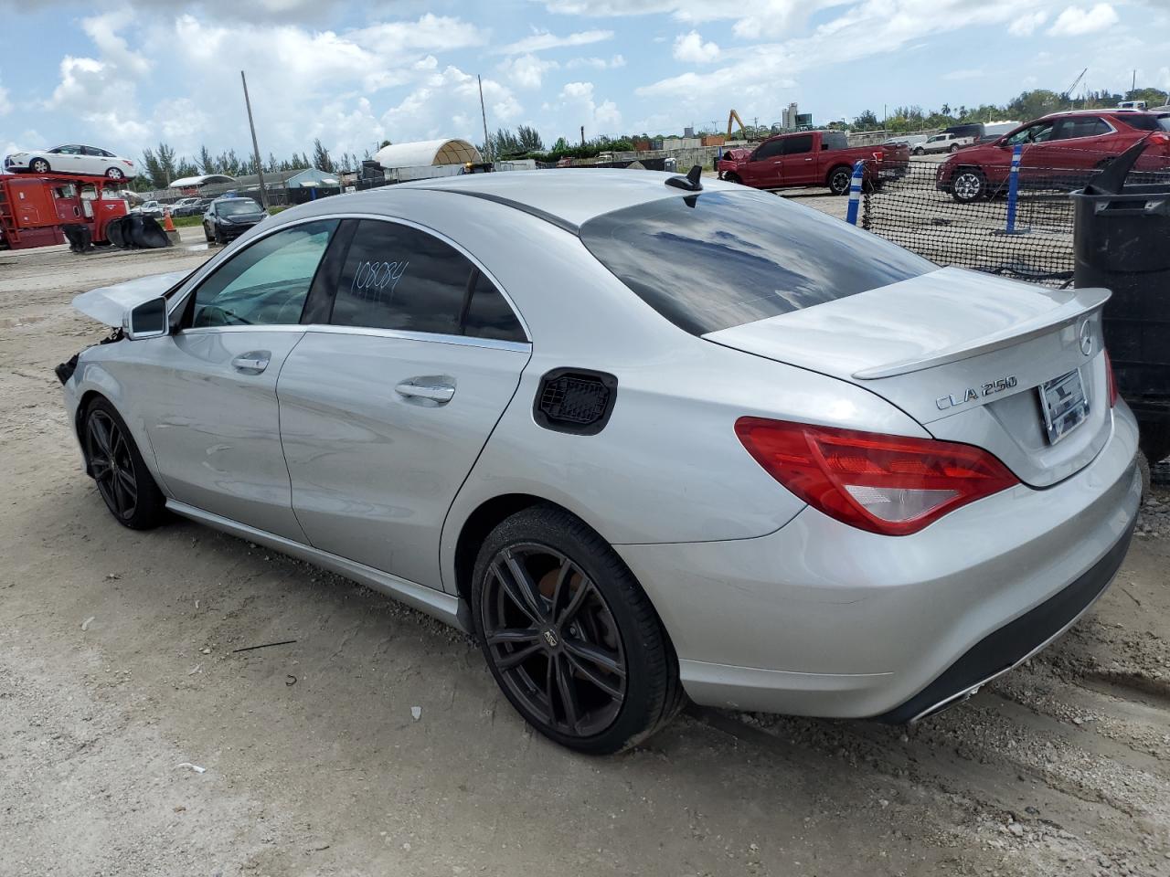 Image 2 of 2018 MERCEDES-BENZ CLA 250 2018 with VIN WDDSJ4EB0JN608165