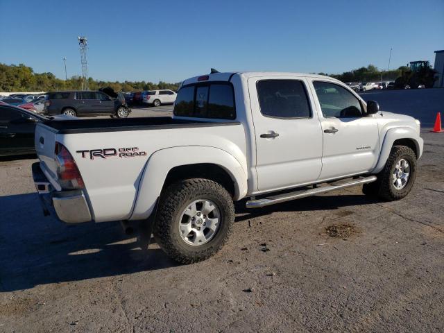 Obraz 3 z 2014 TOYOTA TACOMA DOUBLE CAB 2014 z VIN 3TMLU4EN7EM145845