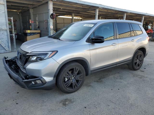 Изображение 1 2020 HONDA PASSPORT SPORT 2020 с VIN 5FNYF7H24LB004140