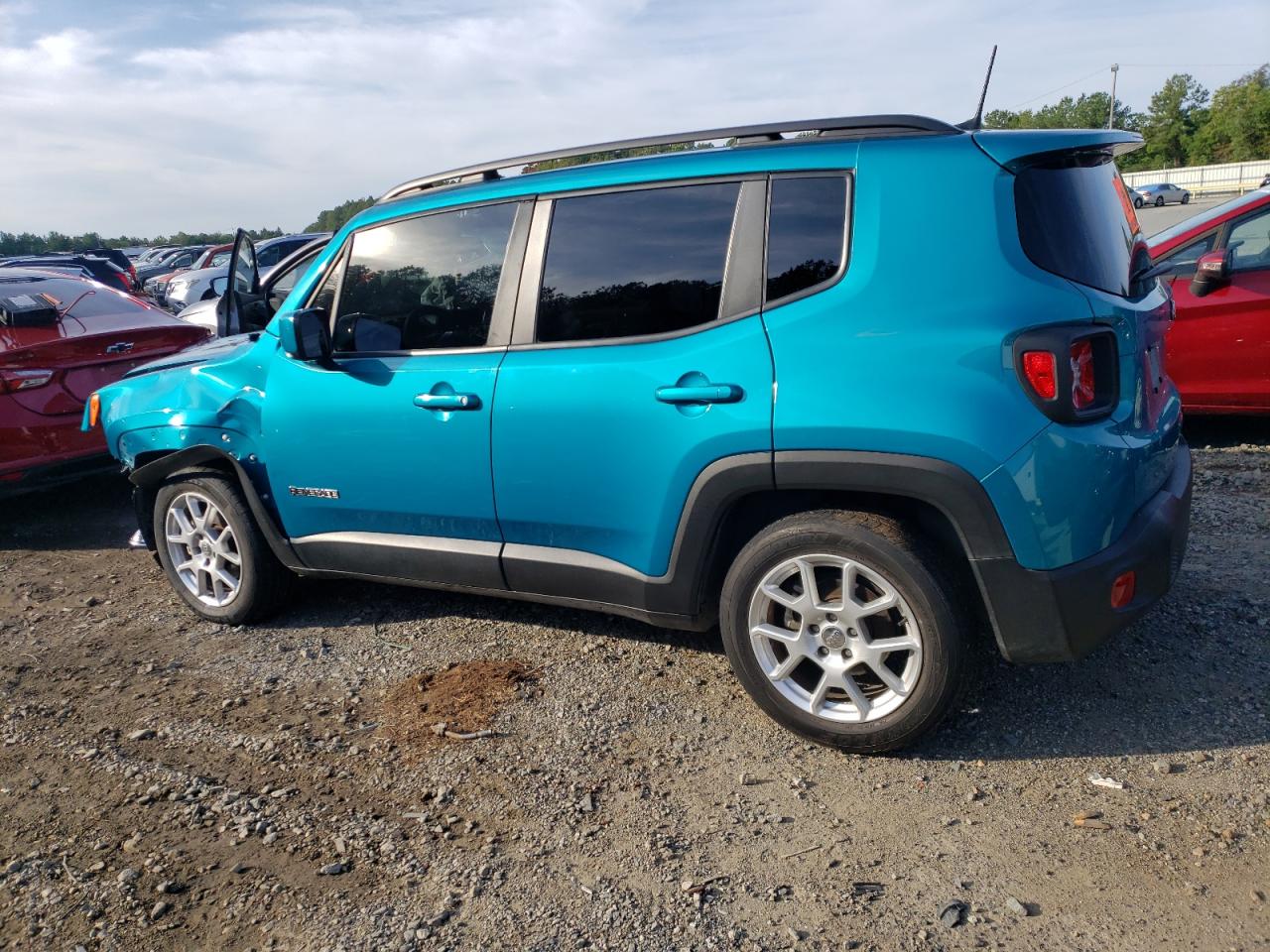 Изображение 2 2021 JEEP RENEGADE LATITUDE 2021 с VIN ZACNJCBB8MPN28336