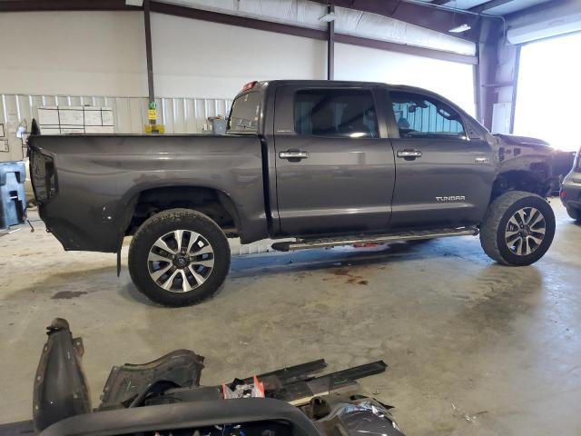 Obraz 3 z 2018 TOYOTA TUNDRA CREWMAX LIMITED 2018 z VIN 5TFHW5F19JX687616