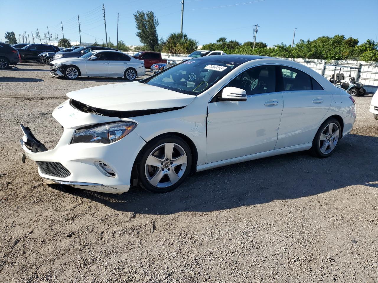 Изображение 1 2018 MERCEDES-BENZ CLA 250 4MATIC 2018 с VIN WDDSJ4GB1JN612335