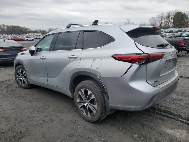 Image 2 of 2020 TOYOTA HIGHLANDER XLE 2020 with VIN 5TDHZRBH1LS519673