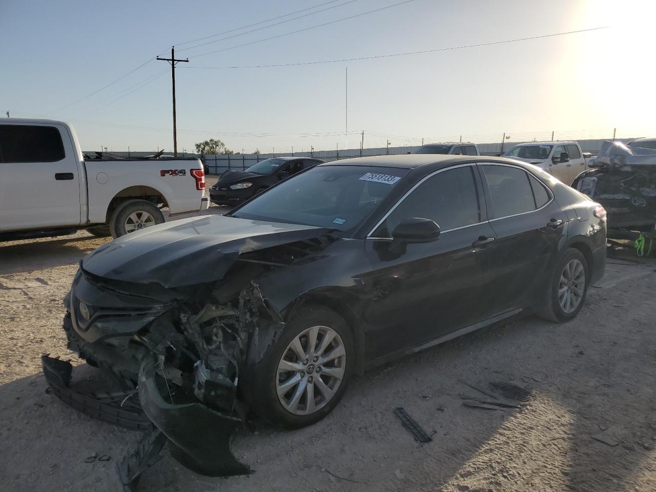 Obraz 1 z 2018 TOYOTA CAMRY L 2018 z VIN JTNB11HK3J3066457
