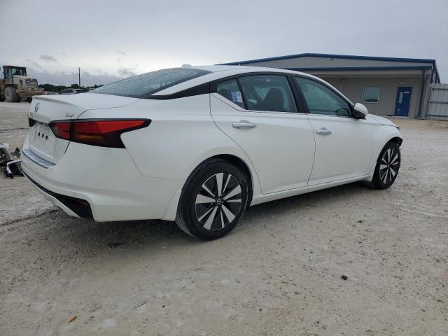 Изображение 3 2022 NISSAN ALTIMA SV 2022 с VIN 1N4BL4DV4NN372258