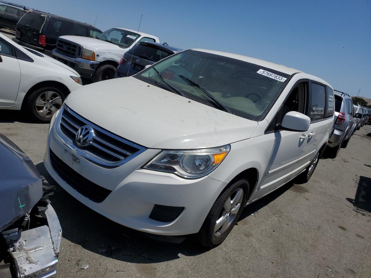 2009 VOLKSWAGEN ROUTAN SEL 2009 image