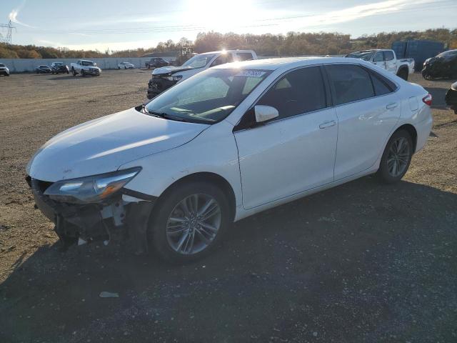 Image 1 of 2016 TOYOTA CAMRY LE 2016 with VIN 4T1BF1FKXGU223635
