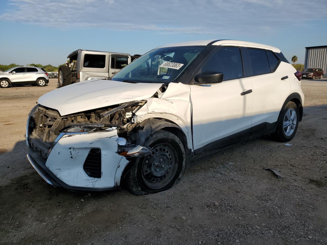 Obraz 1 z 2021 NISSAN KICKS S 2021 z VIN 3N1CP5BV8ML496918