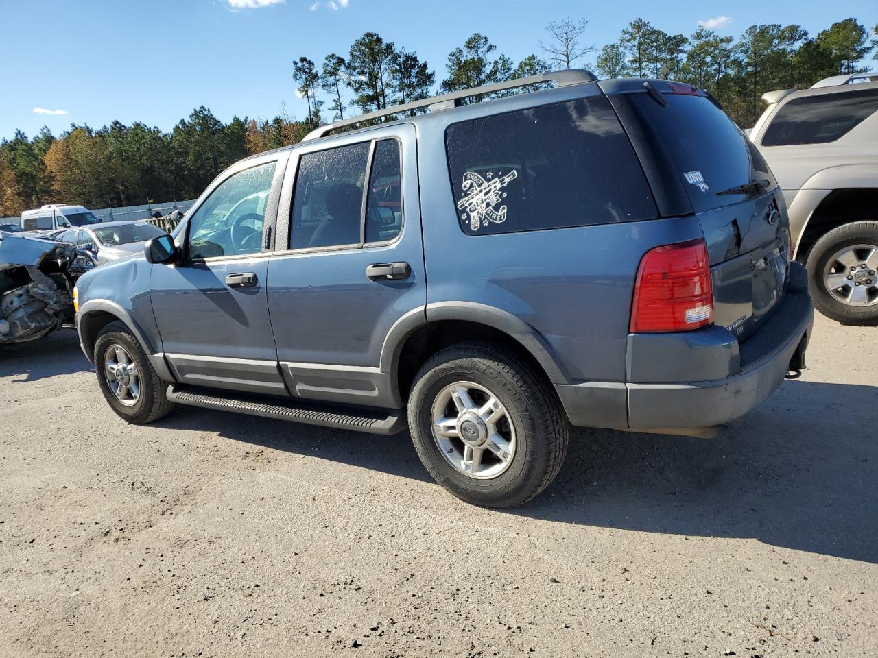 Obraz 2 z 2003 FORD EXPLORER XLT 2003 z VIN 1FMZU63K83UB52337