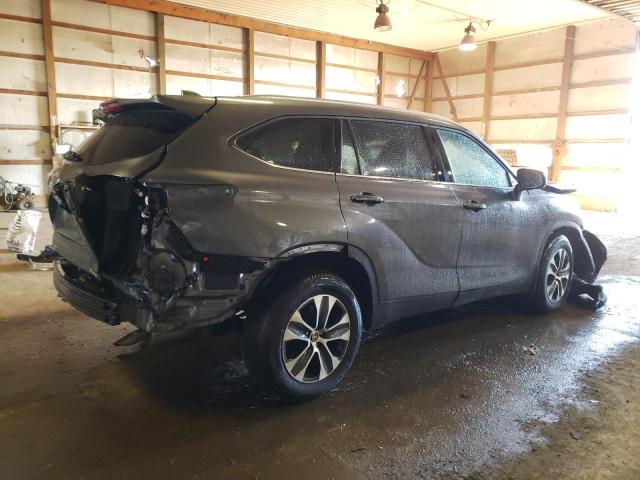Image 3 of 2021 TOYOTA HIGHLANDER XLE 2021 with VIN 5TDGZRBH2MS125936