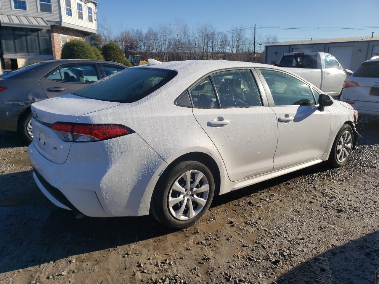 Image 3 of 2021 TOYOTA COROLLA LE 2021 with VIN JTDEPMAE3MJ160506