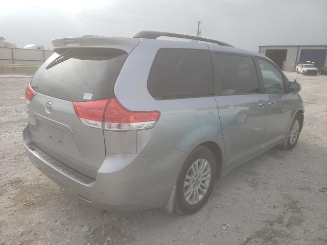 Obraz 3 z Toyota Sienna Xle 2014 z VIN 5TDYK3DC0ES428061