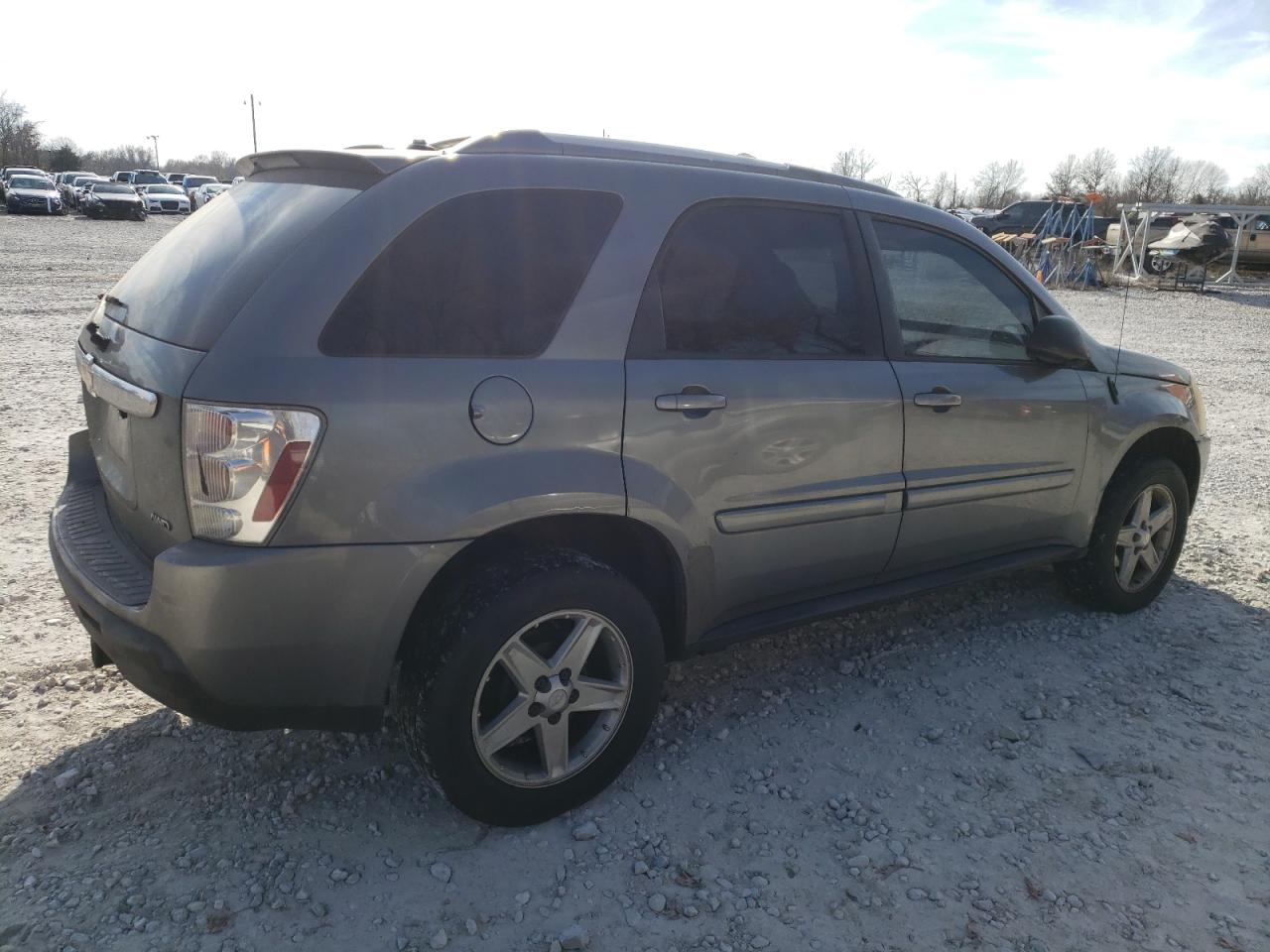 Image 3 of 2005 CHEVROLET EQUINOX LT 2005 with VIN 2CNDL73F356020853