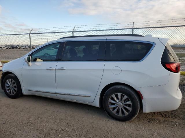 Image 2 of 2017 CHRYSLER PACIFICA TOURING L 2017 with VIN 2C4RC1BGXHR540620