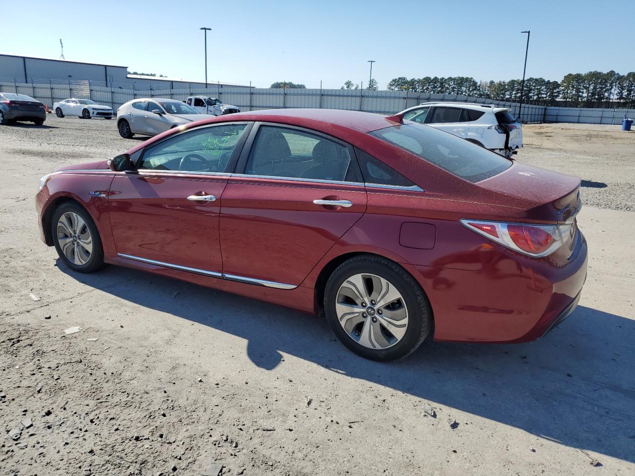 Изображение 2 2015 HYUNDAI SONATA HYBRID 2015 с VIN KMHEC4A4XFA130937