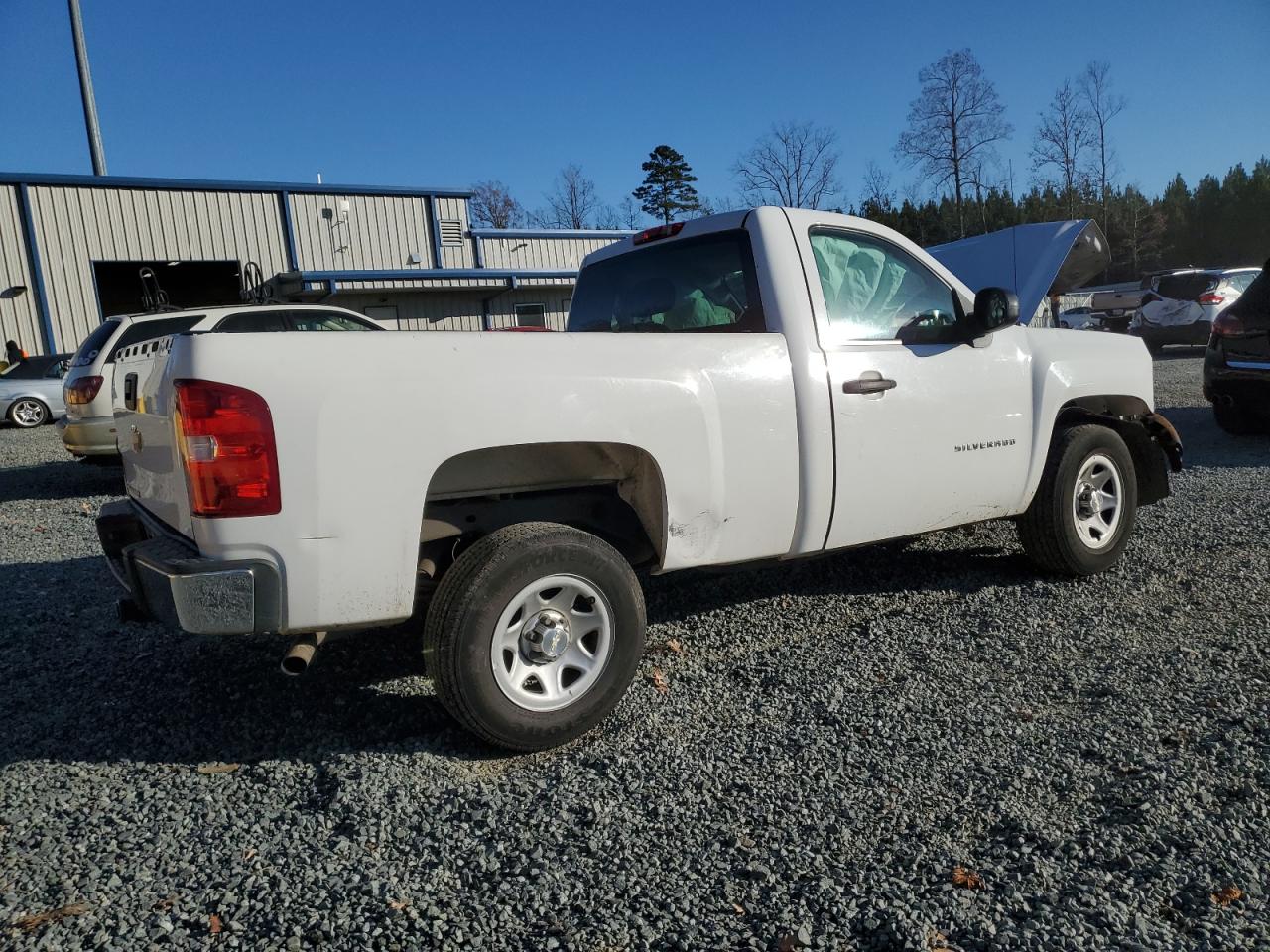 Obraz 3 z 2010 CHEVROLET SILVERADO C1500 2010 z VIN 1GCPCPEX4AZ142434