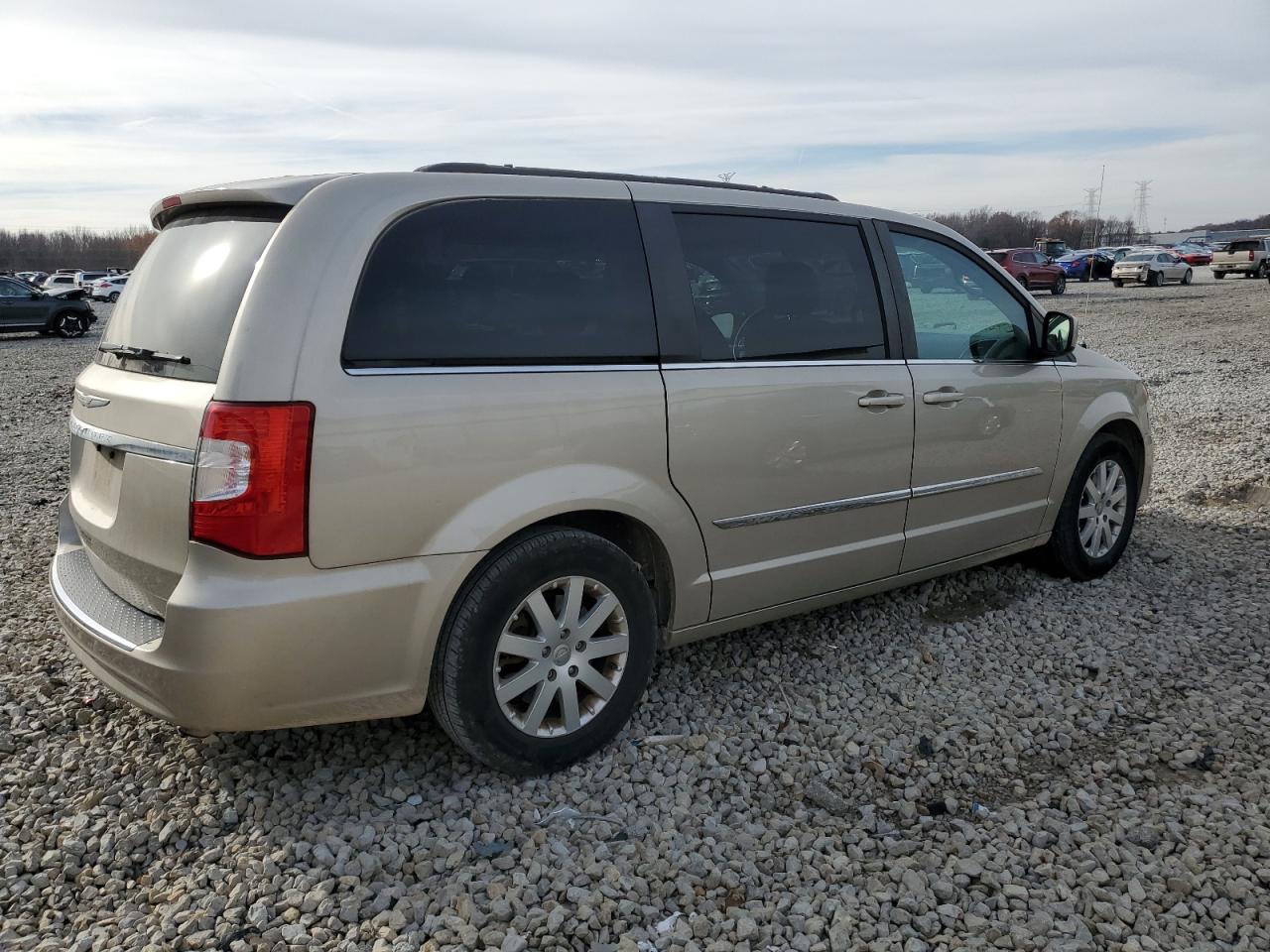 Image 3 of 2015 CHRYSLER TOWN & COUNTRY TOURING 2015 with VIN 2C4RC1BG8FR570888