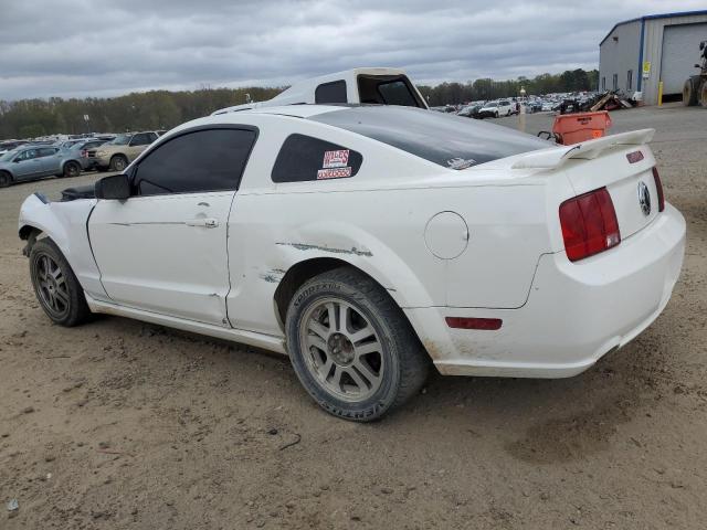 Image 2 of 2005 FORD MUSTANG GT 2005 with VIN 1ZVFT82H555101481