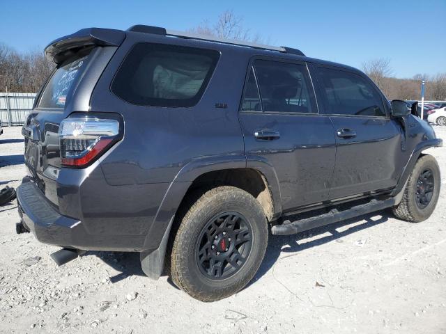 Изображение 3 2023 TOYOTA 4RUNNER SR5 2023 с VIN JTEFU5JR7P5295731