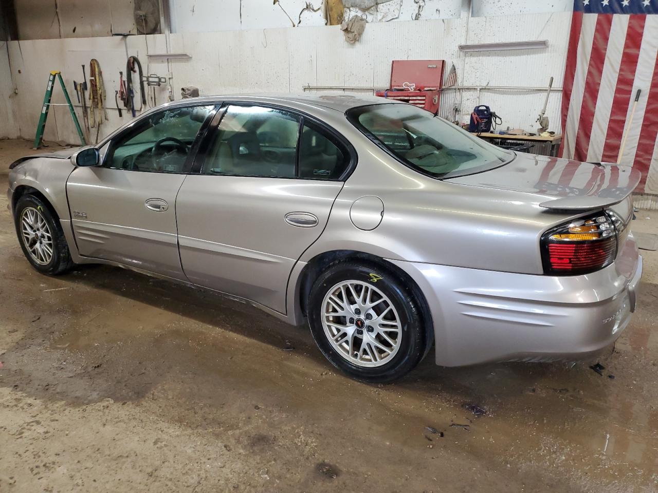 Изображение 2 2001 PONTIAC BONNEVILLE SLE 2001 с VIN 1G2HY54K114186702