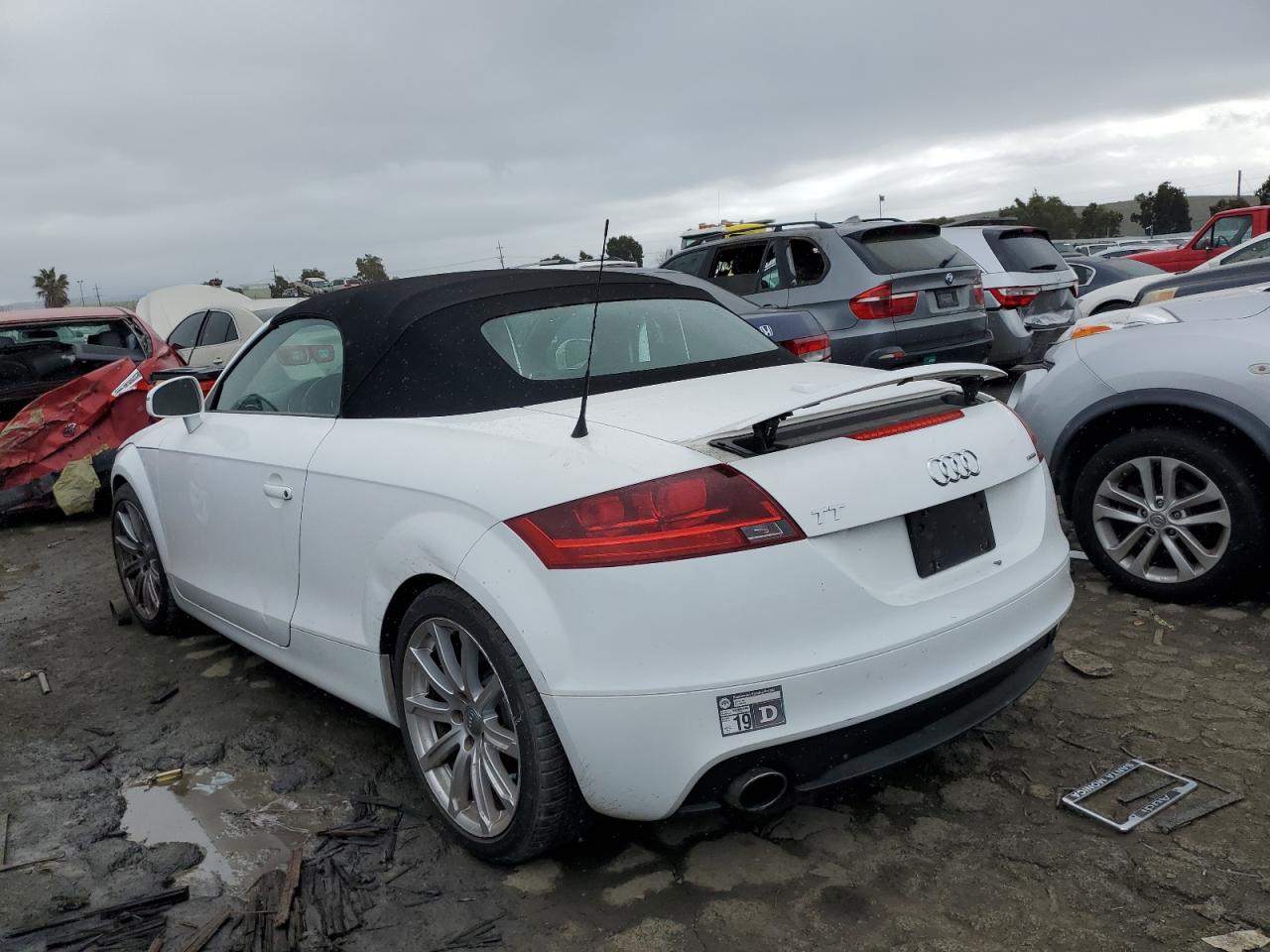 Image 2 of 2013 AUDI TT PREMIUM PLUS 2013 with VIN TRUSFAFK9D1017049