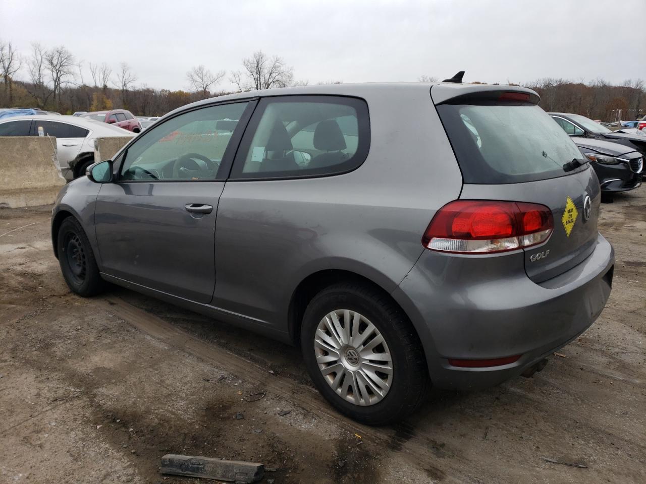 Image 2 of 2012 VOLKSWAGEN GOLF  2012 with VIN WVWBB7AJ5CW253996