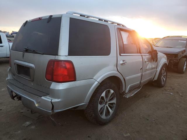 Image 3 of 2004 LINCOLN NAVIGATOR  2004 with VIN 5LMFU28R24LJ32011