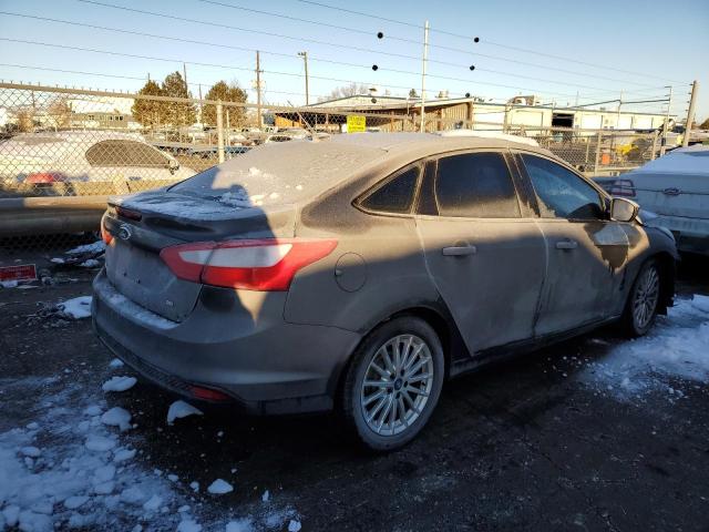 Image 3 of 2012 FORD FOCUS SE 2012 with VIN 1FAHP3F27CL314343