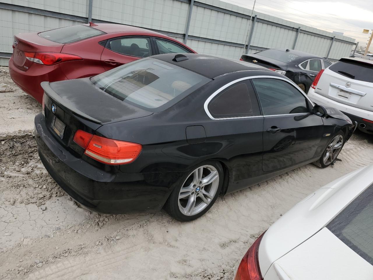 Image 3 of 2007 BMW 328 I 2007 with VIN WBAWB33527PV73297