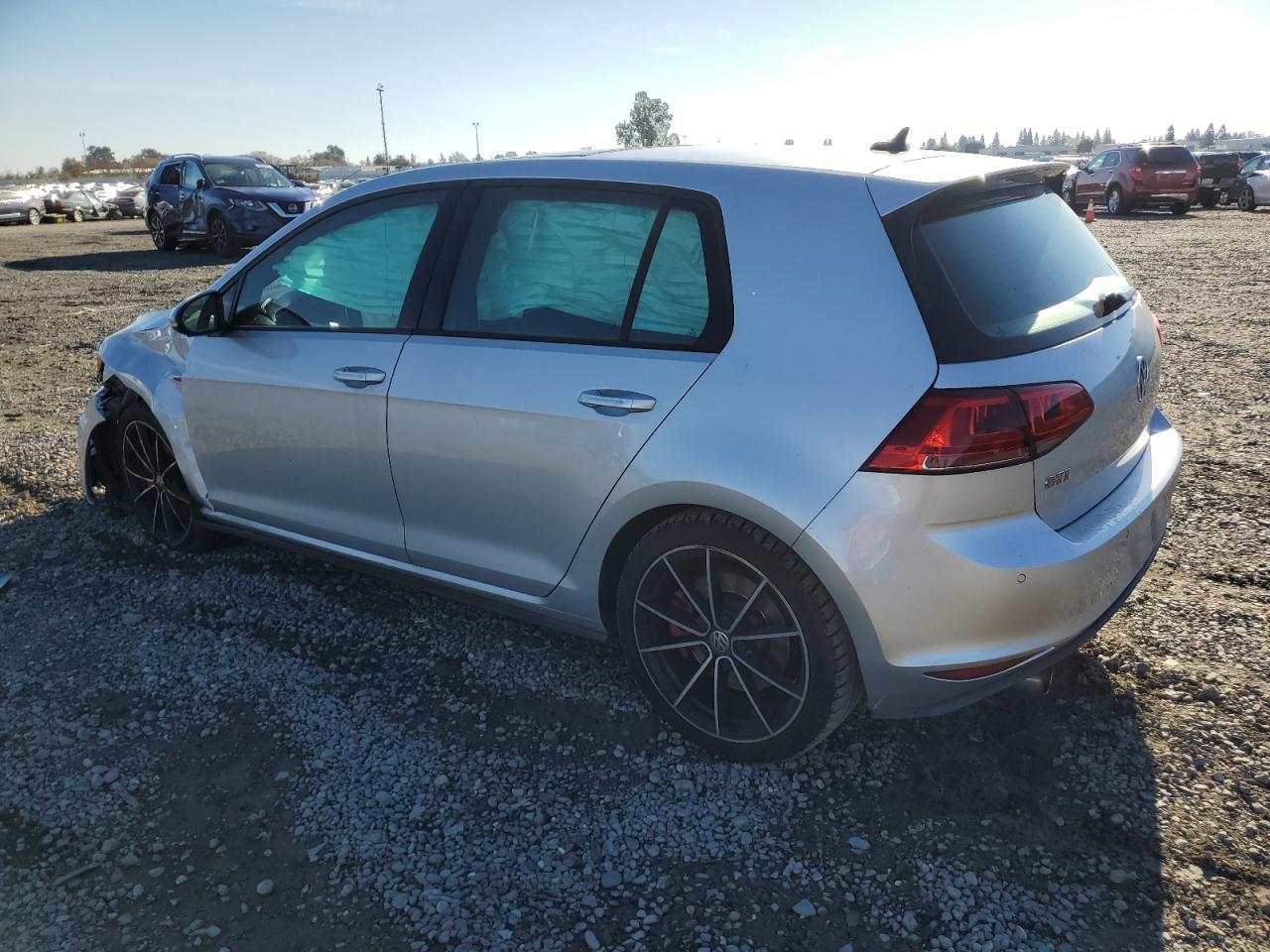 Obraz 2 z 2015 VOLKSWAGEN GTI  2015 z VIN 3VW447AU9FM074729