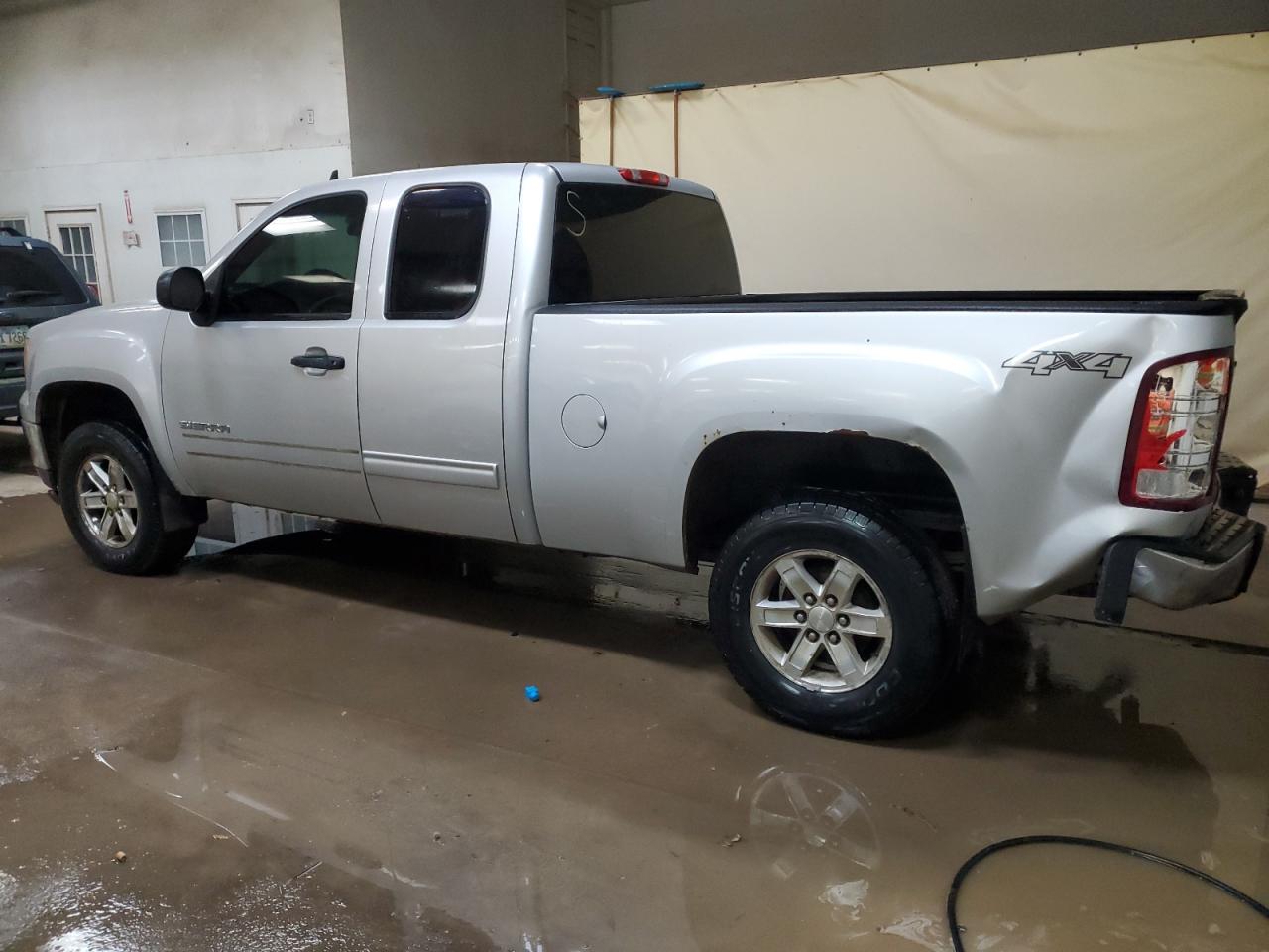 Obraz 2 z 2012 GMC SIERRA K1500 SLE 2012 z VIN 1GTR2VE79CZ169941