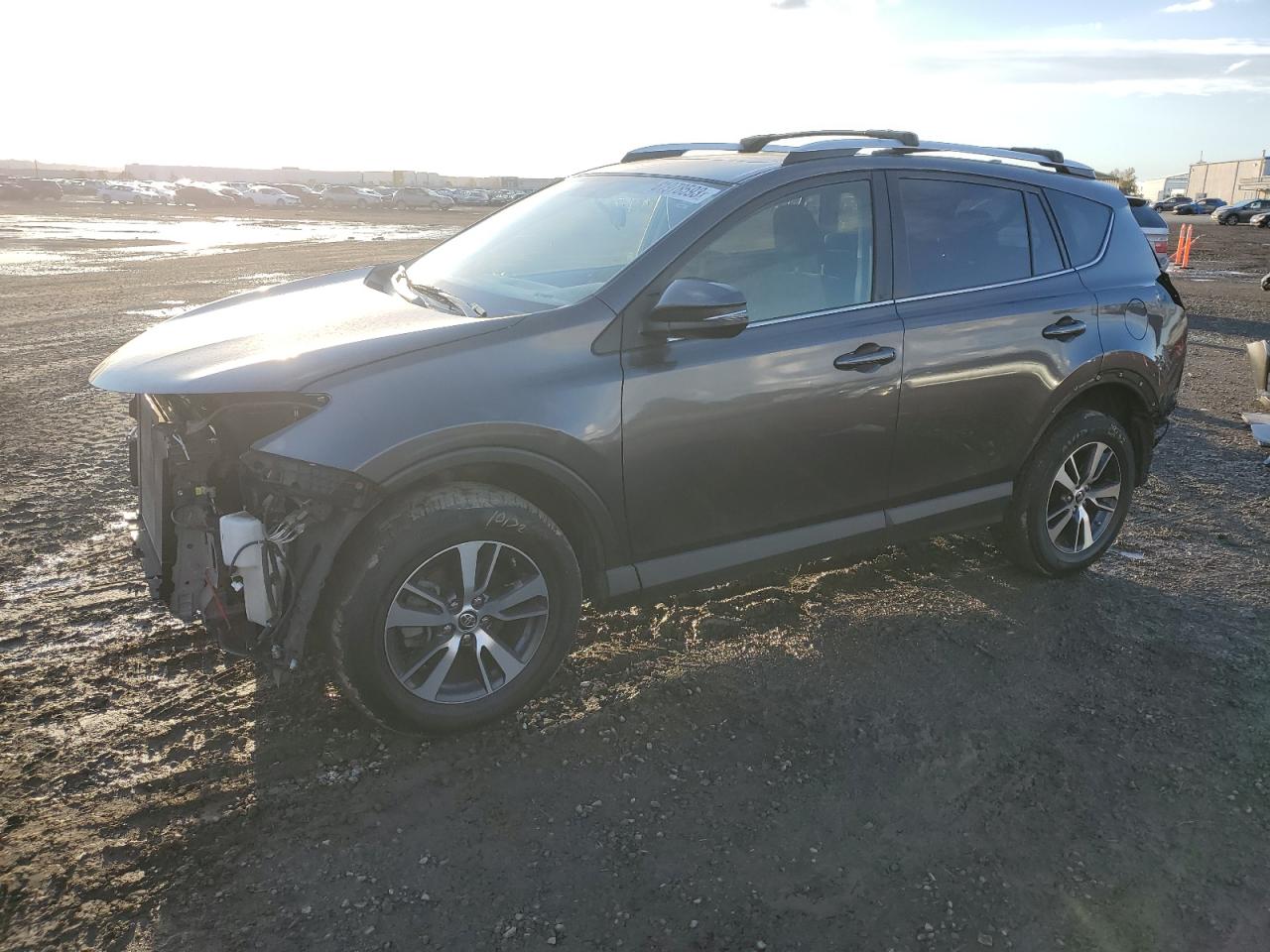 Image 1 of 2016 TOYOTA RAV4 XLE 2016 with VIN JTMWFREV6GJ094777