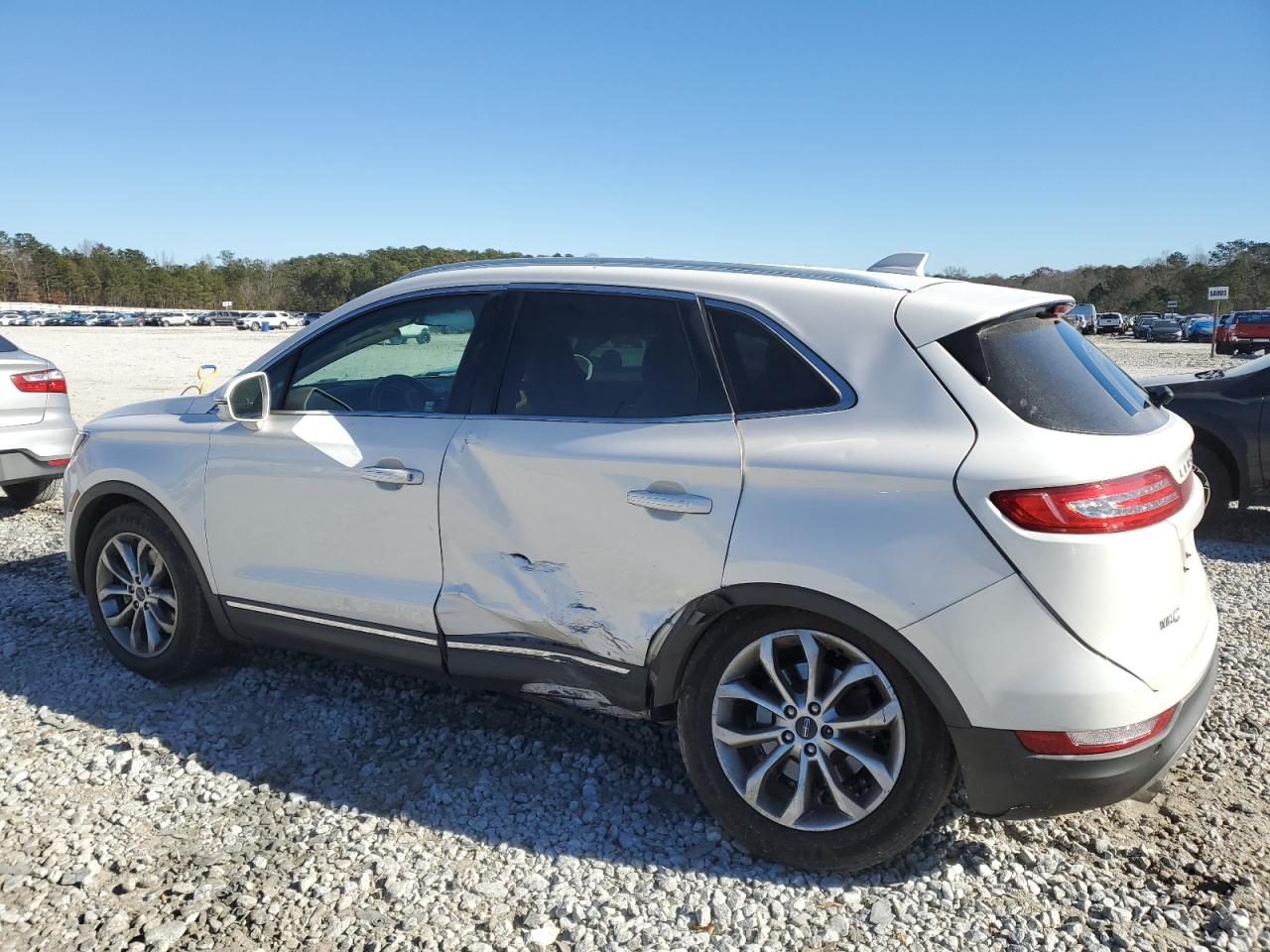 Obraz 2 z 2015 LINCOLN MKC  2015 z VIN 5LMCJ1A91FUJ15729
