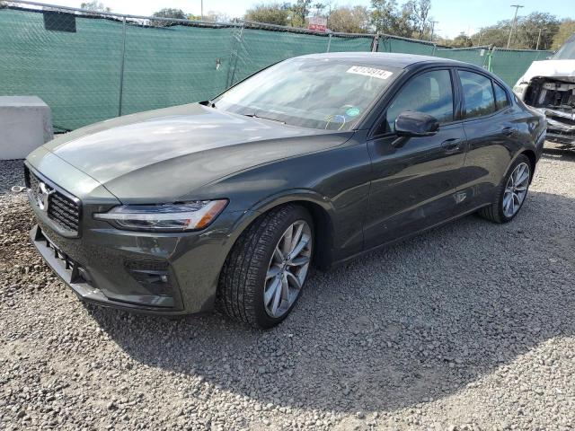 Obraz 2021 VOLVO S60 T5 R-DESIGN 2021