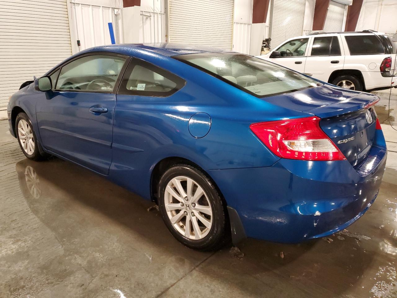 Image 2 of 2012 HONDA CIVIC EX 2012 with VIN 2HGFG3B82CH522527