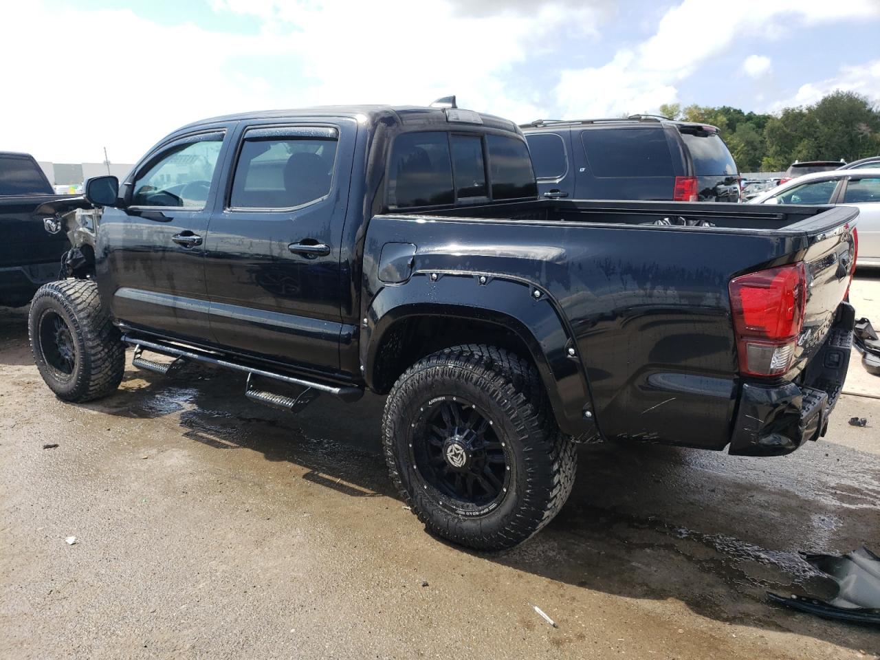 Obraz 2 z 2020 TOYOTA TACOMA DOUBLE CAB 2020 z VIN 3TYCZ5AN0LT003478