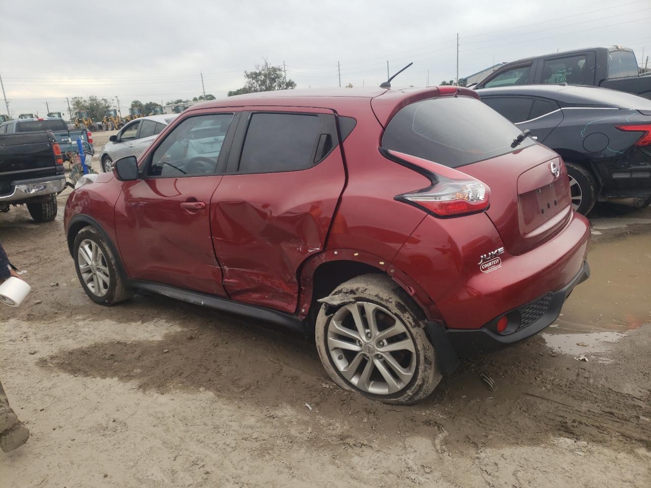 Image 2 of 2016 NISSAN JUKE S 2016 with VIN JN8AF5MR0GT602287