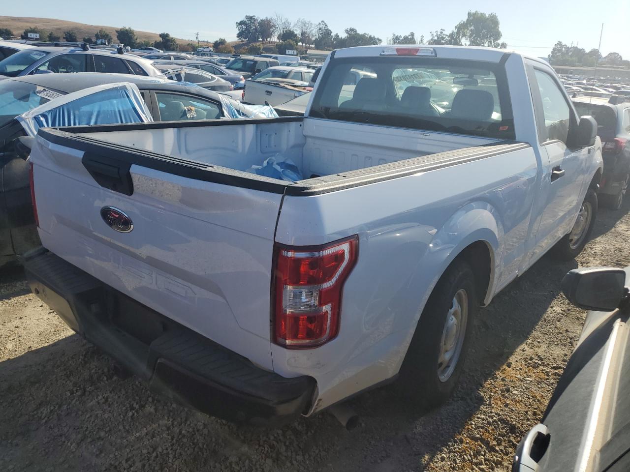 Изображение 3 2018 FORD F150  2018 с VIN 1FTMF1CB0JKE51440