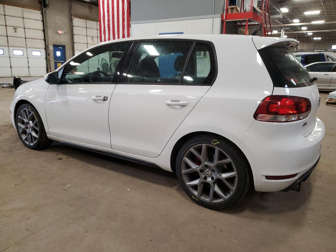 Obraz 2 z 2013 VOLKSWAGEN GTI  2013 z VIN WVWGD7AJ2DW141240