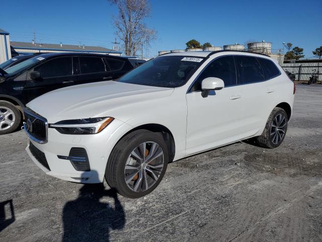 Image 1 of 2022 VOLVO XC60 B5 MOMENTUM 2022 with VIN YV4L12DK0N1977283