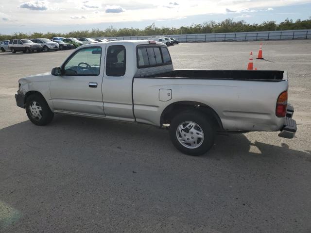 Изображение 2 2000 TOYOTA TACOMA XTRACAB 2000 с VIN 4TAVL52N9YZ576756